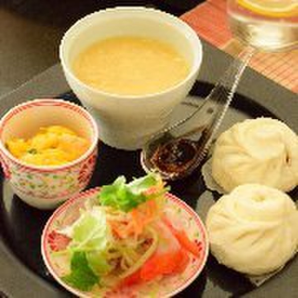 老麺を使っての本格肉まん