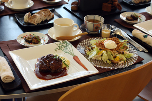 2012年10月は和テイストな洋食メニュー