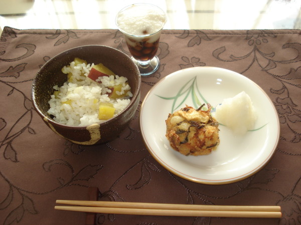手作りがんもどき　きのこの山芋合え