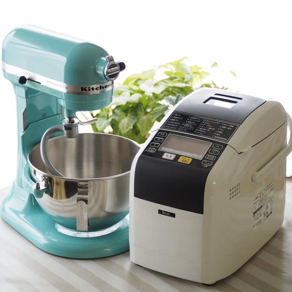 キッチンエイドミキサーとホームベーカリー（MK精工）
