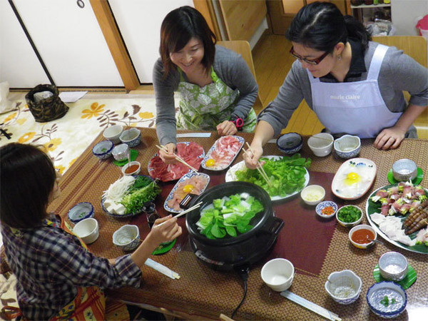 タイ料理上級クラスの１２月は、大好評の豪華なタイスキレッスン