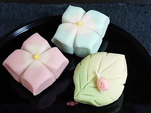 和菓子「練り切り～紫陽花＆梅雨明け～」６月お勧めレッスン♪