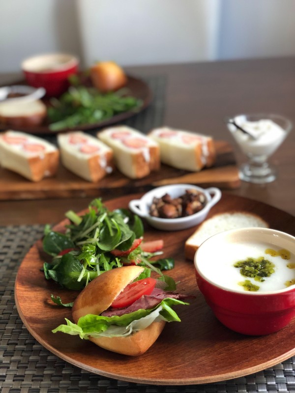 ミルクパンドミとパヴェの試食