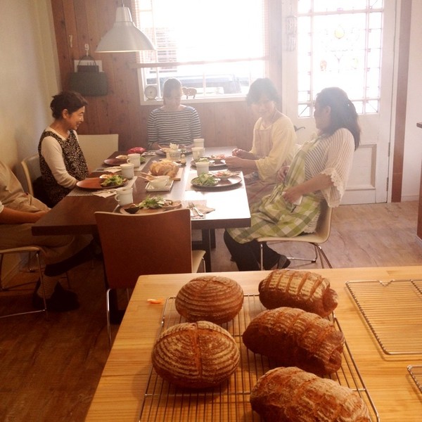 教室での試食風景♪