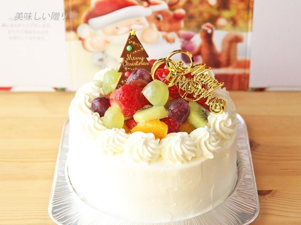 フルーツたっぷりのクリスマスケーキです。