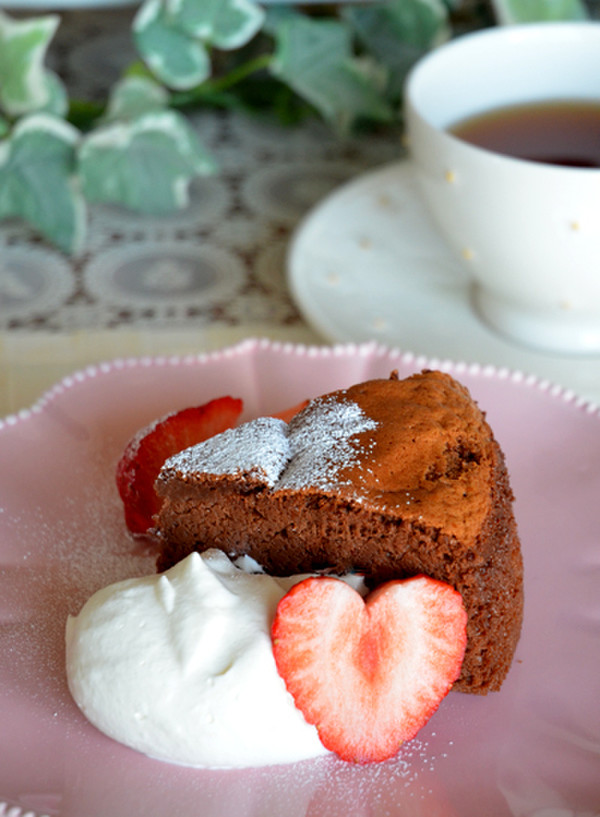デザートで作ったスフレチョコレートケーキ