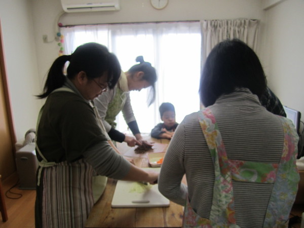 とにかく楽しく作りましょう♪