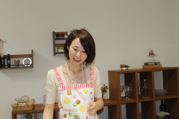 楽しくお菓子を作りましょう♪