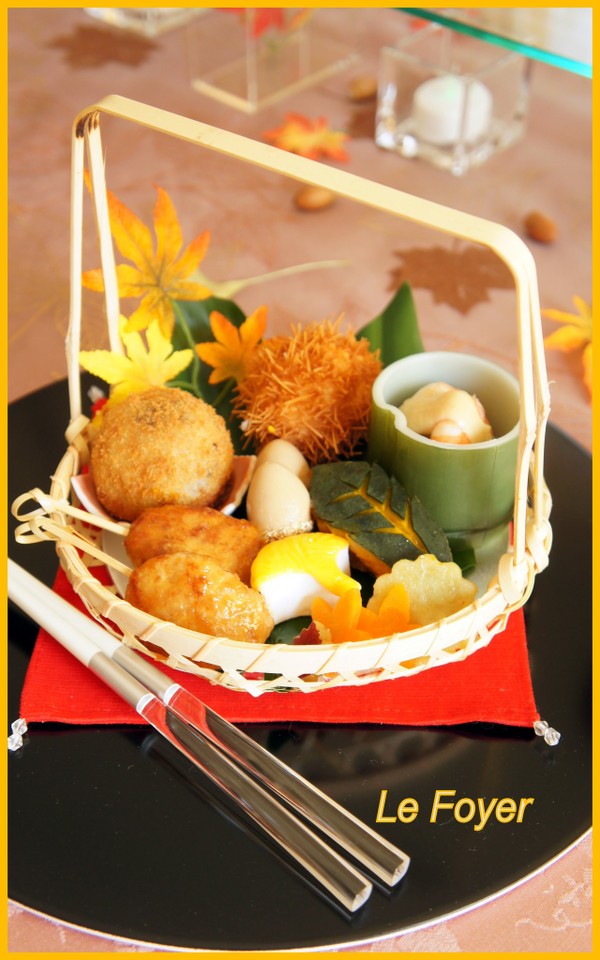 秋の花籠おべんとう