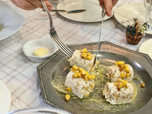 簡単ながら 驚きの美味しさ。
とうもろこしのパルフェ