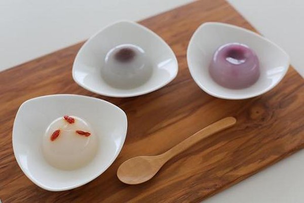 2012年6月から和菓子のレッスンも開講しています！
