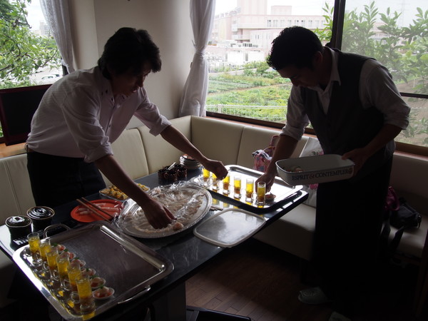 出張料理♪
ケータリングです(^-^)