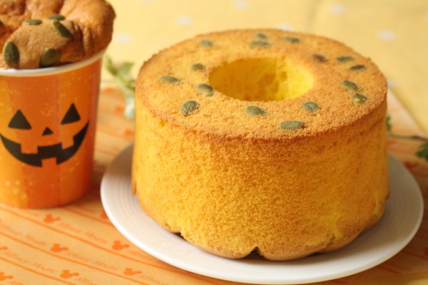パンプキンシフォンケーキ
