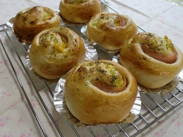 体験レッスンメニューのハム玉マヨロール