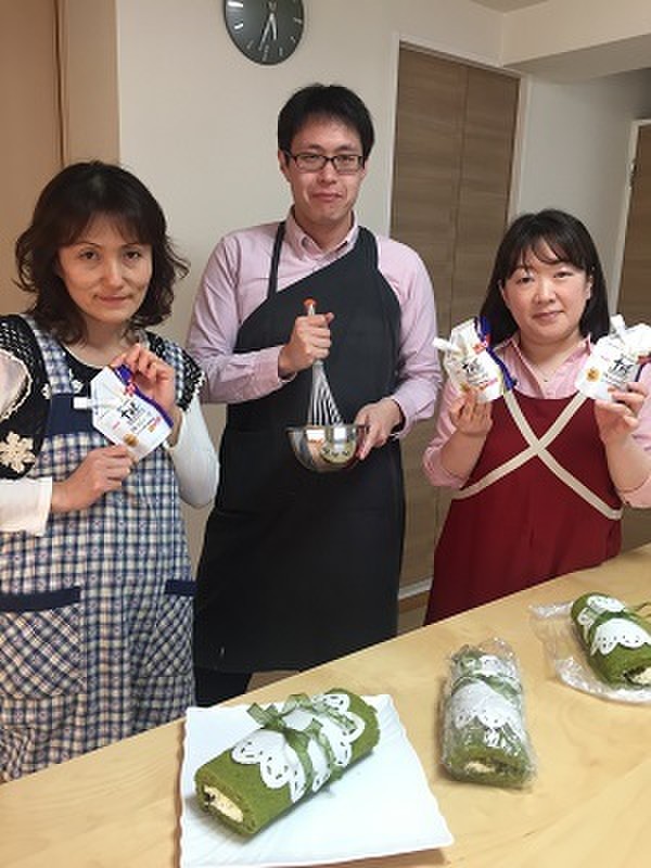 抹茶のロールケーキを作りました！