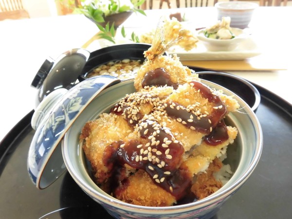 ランチ＆レッスン｜トンカツの揚げ方やごはんの炊き方・お味噌汁