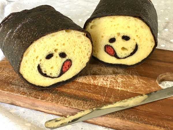 基本のデコ食パンSMILE
サンドイッチにしても可愛い