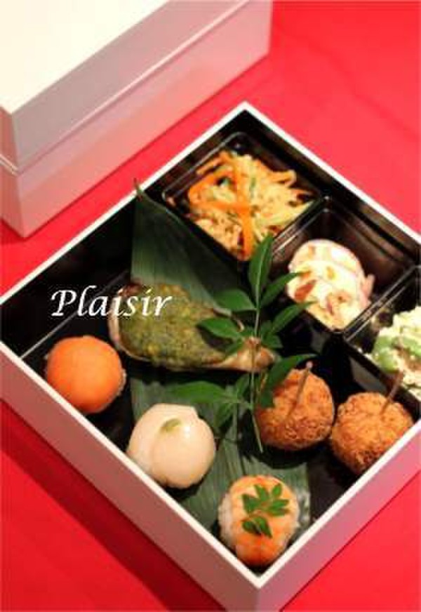 2013 ３月レッスン。
お花見弁当。