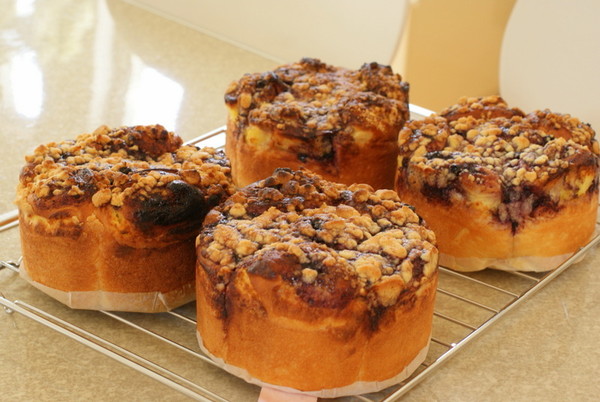 ケーキのように豪華なブルーベリークランブル