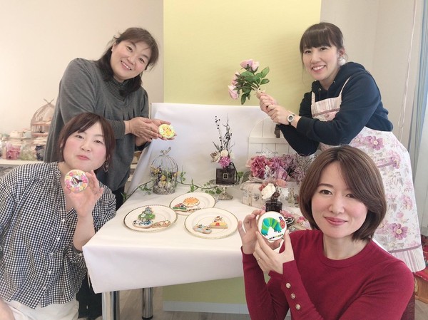 コースレッスンは同じメンバーで和気藹々と楽しくレッスン
