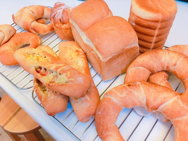 いろいろなパンが焼けるようになると、毎日が楽しくなります♡