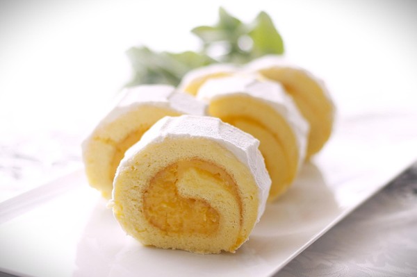 爽やかな初夏の味わいレモンロール