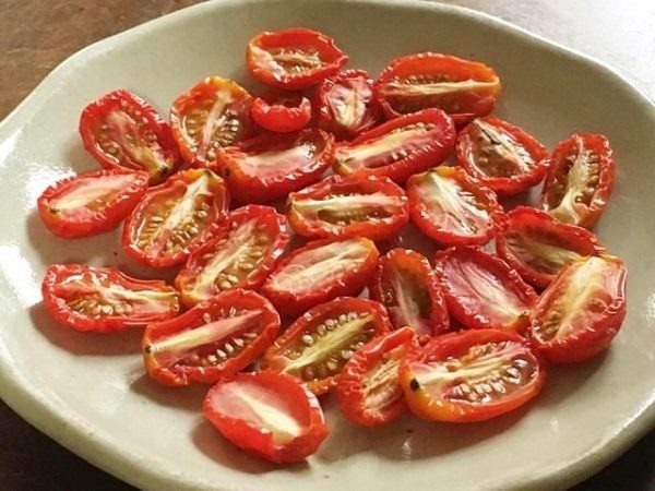 郷土料理や先人の知恵も紹介（写真は「干し野菜」レッスン）