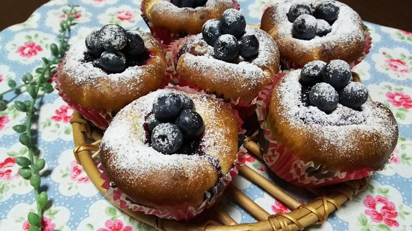 ベリークリームチーズ。ケーキのようなしっとり食感です。