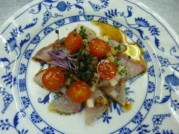 鰤のカルパッチョ