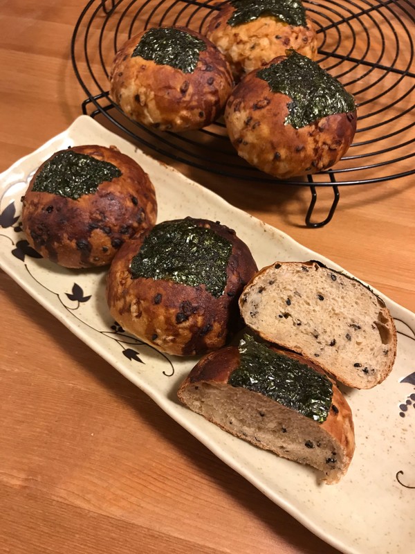 地元の天野醤油を使った和風玄米パン（小山町パン教室）