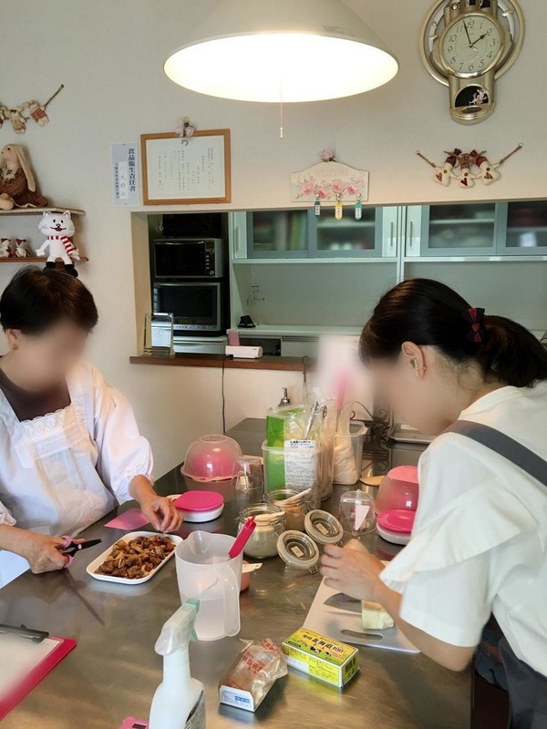 ８月レッスン
いちじくライ麦パン
計量からレッスン致します