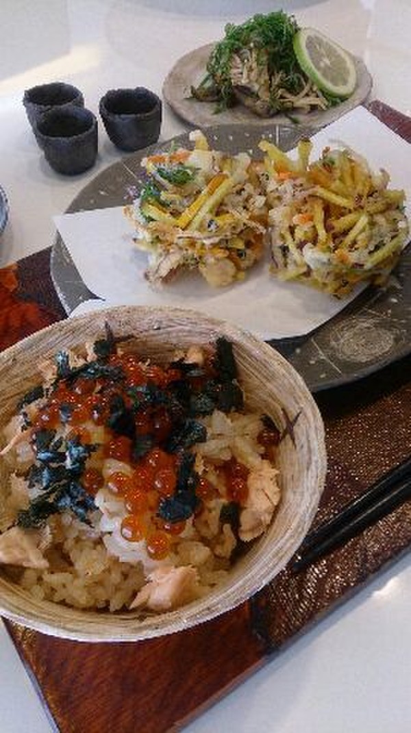 鮭といくらの炊き込みご飯