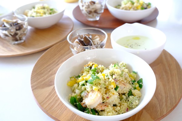 爽やかな初夏の洋食、３種前菜のプレート。