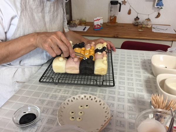 デコレーション中です。