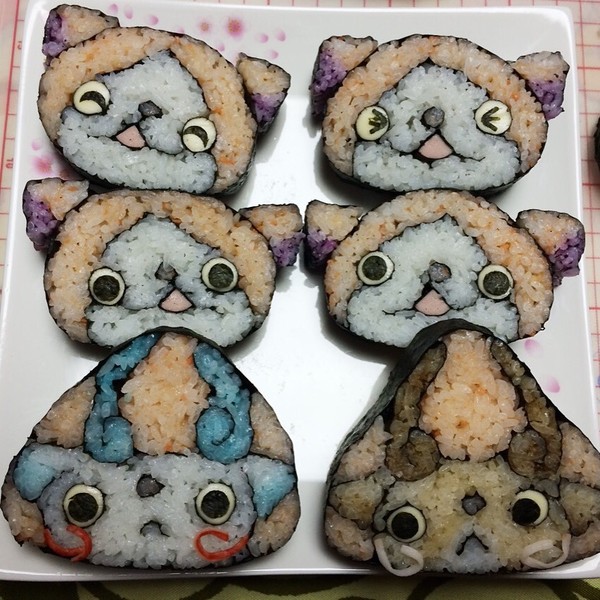 得意のキャラデコ飾り巻き寿司