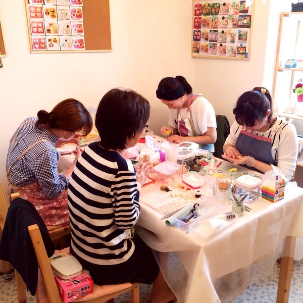 最大４名様までの少人数制のレッスンです。