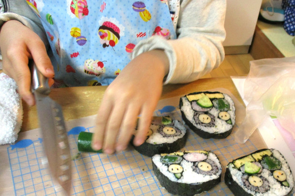 お子様のレッスン風景です♪「ワァーかわいい!!」