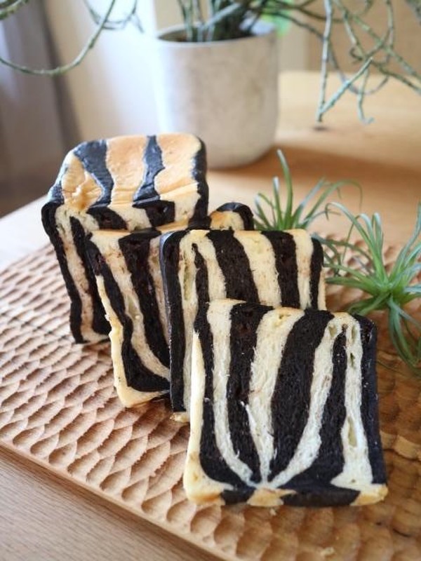 2018.10月  ゼブラ食パン