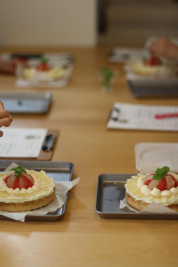 プロのようなケーキが出来上がります