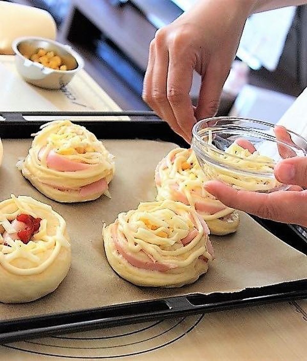 基本コースは家族も喜ぶメニューを学びます。