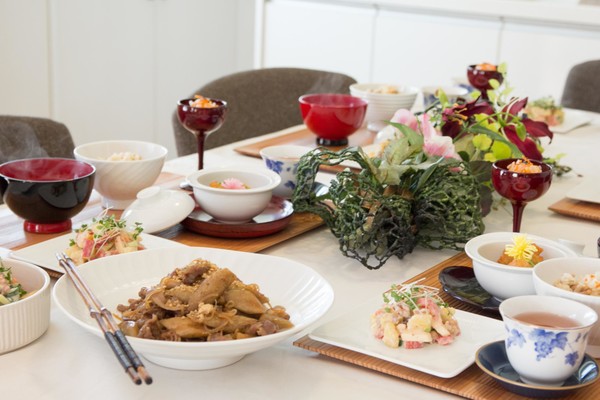根菜をたっぷりと。豊かな秋の食材でおうちご飯。