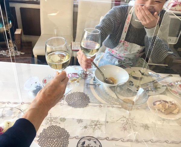 ワイン🍷に合う
ワイン好きのお二人はとっても楽しそう🎶