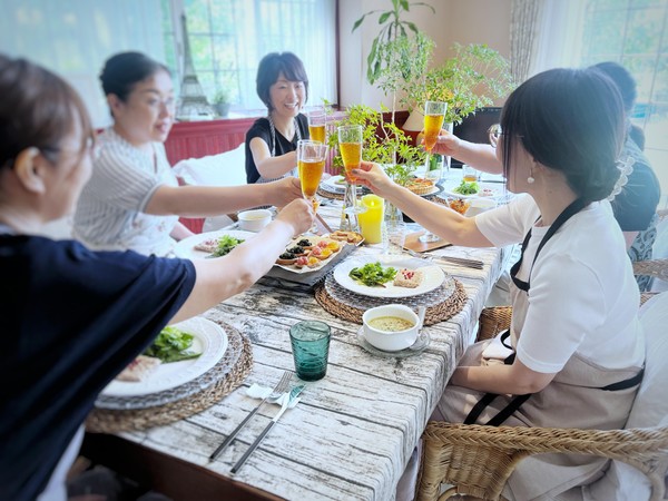 毎回違う生徒さん同士、その時間を楽しく共有しています♡