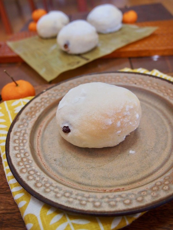黒豆大福あんぱん