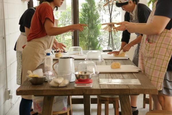 少人数制、一人ずつ作成します。（原則として共同作業なし）