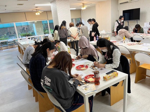 高校生以上の学生さんたち向けの体験レッスン