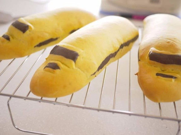 新幹線ドクターイエローのぱん。子鉄ちゃん集合！