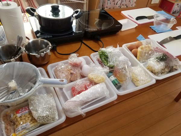 一番人気の作り置き8品はある程度の下拵えをしておきます。
