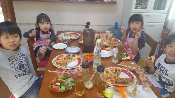 クリスマスおやこクッキング教室開催しました！