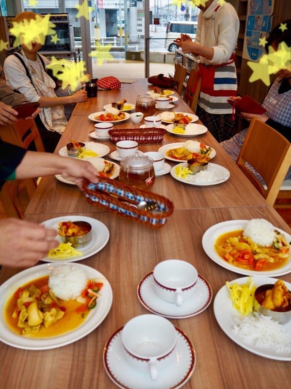 「インドと日本カレーの違い」講座。食比べは2杯飯で腹パン！